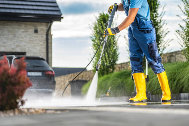 Best Commercial Pressure Washing  in Prudenville, MI